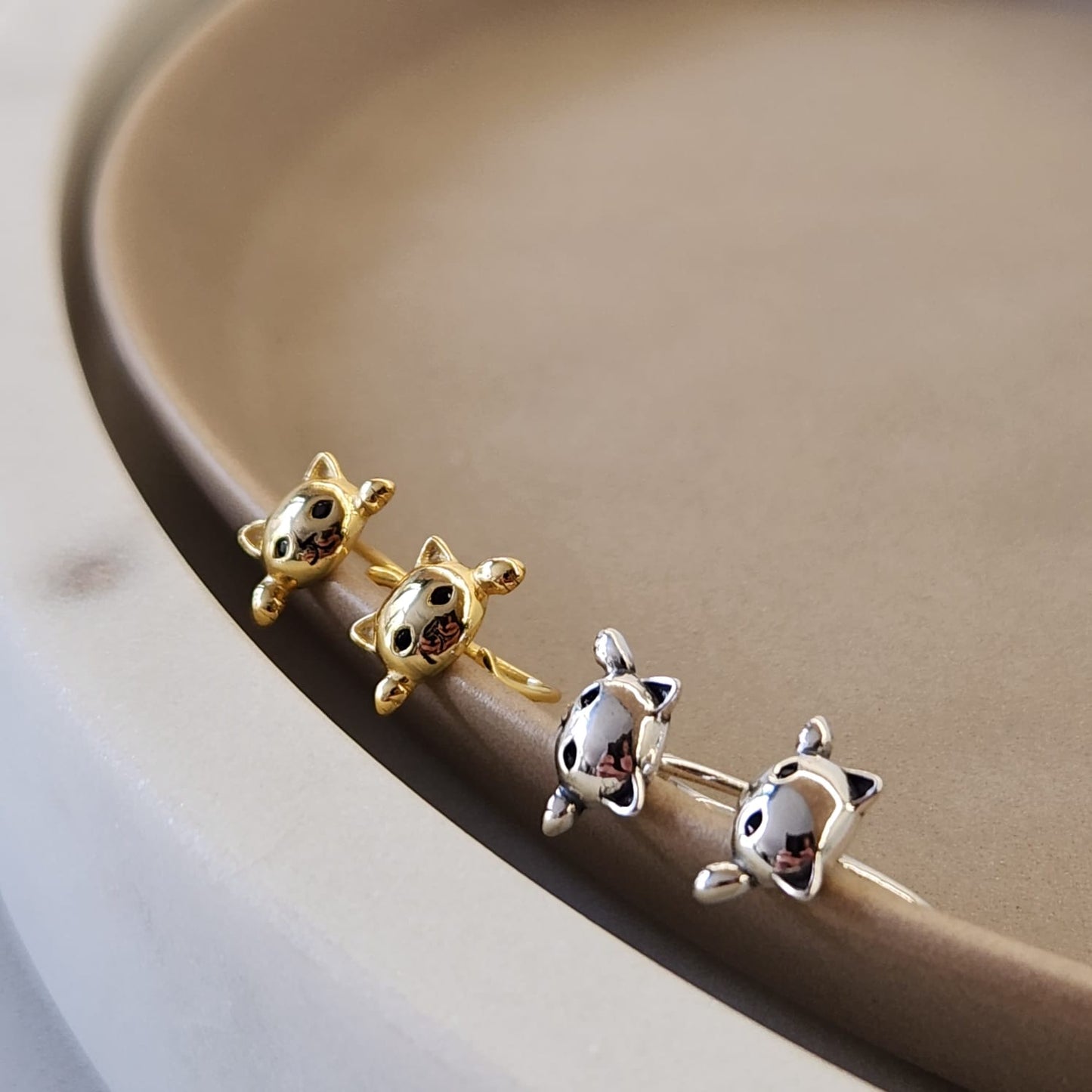 Fine and Yonder 0 Lazy Cat Earrings